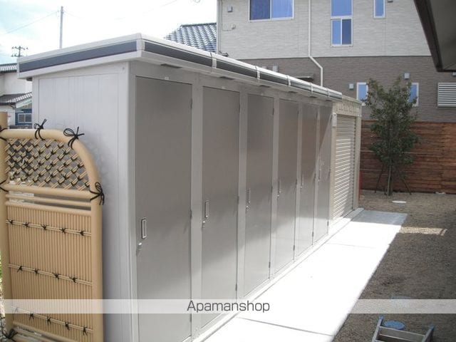 apartment 宮城県亘理郡亘理町逢隈鹿島字町東南28-11
地図を見る