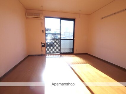 エクセレントタウン・村井　Ｂ[1K/26.71m2]のリビング・居間