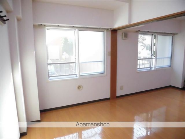 ノースパレス福住参番館の内装写真