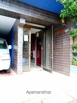 エレガンス町田[1R/15m2]のエントランス