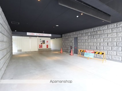 ＧＲＡＮＤ　ＥＳＰＯＩＲ　ＩＺＵＭＩ[1K/28.76m2]の共用部1