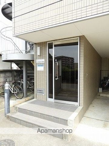 プリムローズ砂川の玄関写真