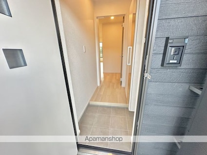 トラスト　メゾン[1LDK/50.14m2]の玄関