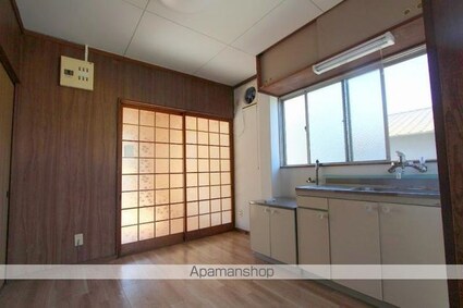 香川県高松市浜ノ町[2DK/35m2]のリビング・居間