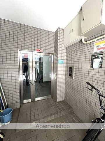 シルクロード勝山IIの玄関写真