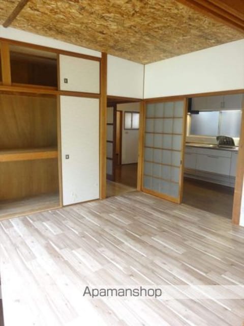 東小二里戸建[4DK/75.8m2]の内装7