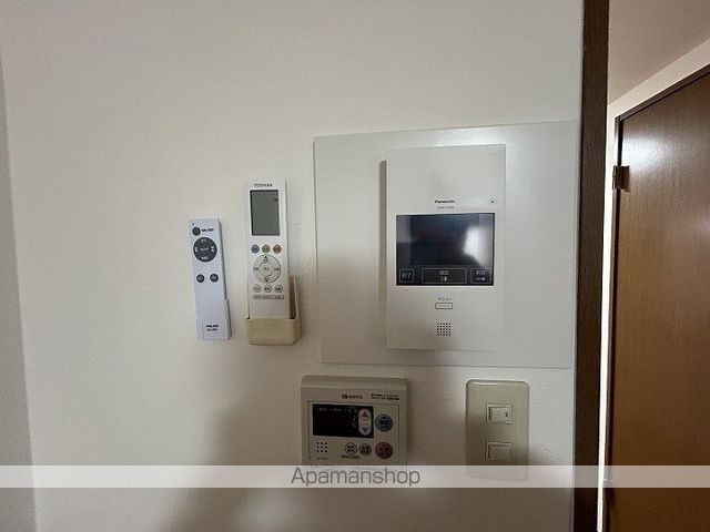 ヒズ・イマージュ北浜の内装写真