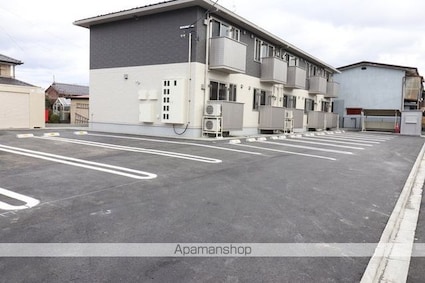 シュペール小原田[1LDK/37.15m2]の駐車場