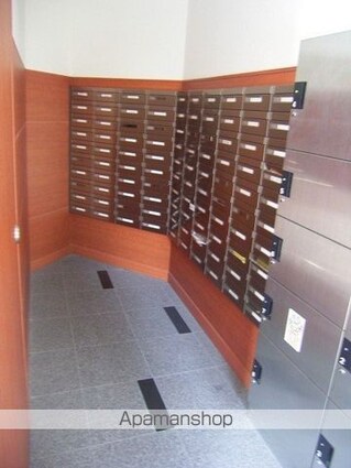 東京都中央区銀座４丁目[2LDK/54.18m2]の共用部