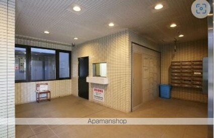 グローリア初穂桜台Ⅱ[1K/19.17m2]のロビー2