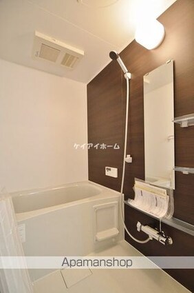 セレッソ浜町　Ｃ[1LDK/40.36m2]のバス