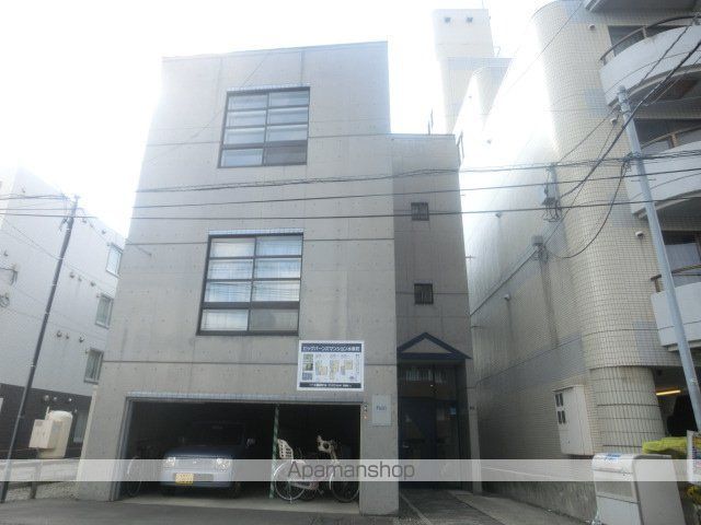 ビッグバーンズマンション水車町の外観写真