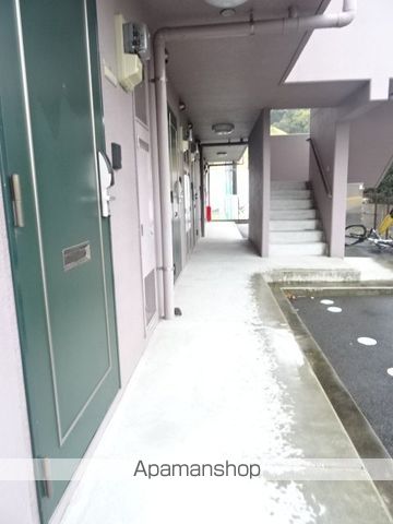 ロテュスの玄関写真