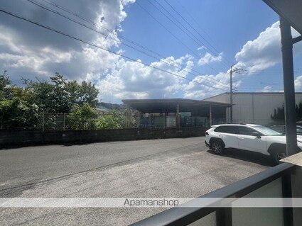 サンクチュアリⅢⅡⅢ[1K/25.92m2]の駐車場