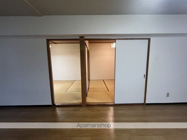 アポロビルの内装写真