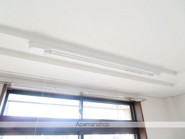ニューエクセル三宅Fの内装写真