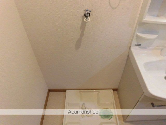 detached 秋田県南秋田郡八郎潟町小池字岡本下台107-23
地図を見る