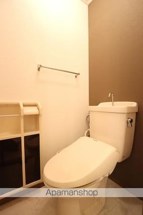 サン・フラッツ　Ⅱ棟[3DK/55.54m2]のトイレ