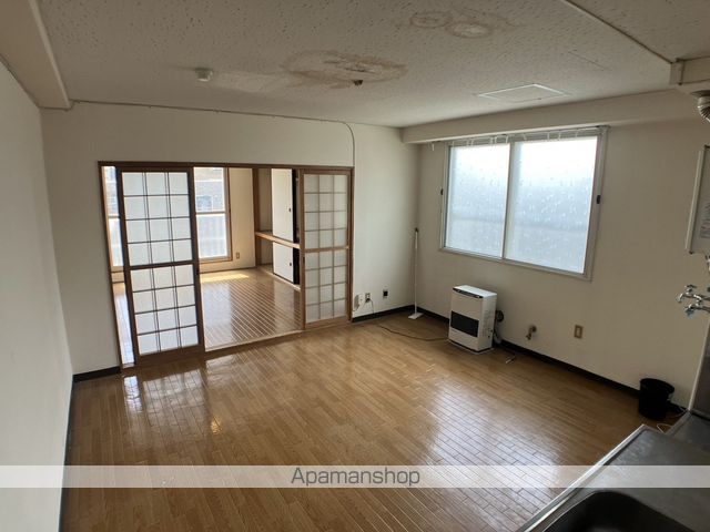 ケンタク北16条ビルの内装写真