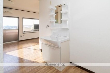 ワルツハイム[2LDK/47m2]の洗面所