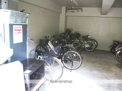 ダイホープラザ調布[1K/18.09m2]の駐車場