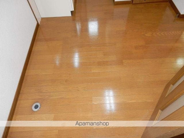オレンジハイム花山手の内装写真