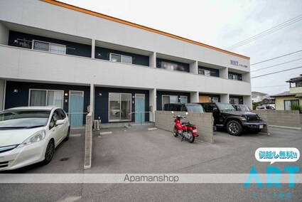 愛媛県松山市勝岡町[2LDK/73.04m2]の駐車場2