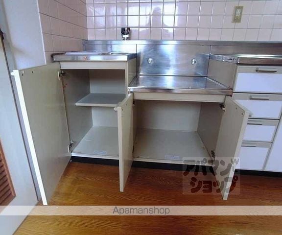 アルファルドの内装写真