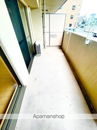 和歌山県和歌山市紀三井寺[2LDK/62.17m2]のバルコニー