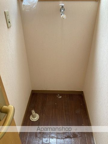 リバーサイドF&T B棟の内装写真