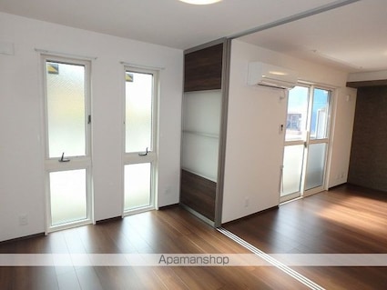 アーバンクレスト白板[1LDK/41.78m2]のリビング・居間