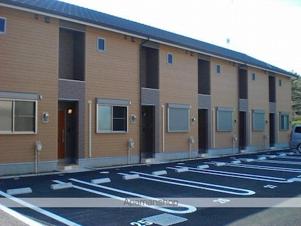 Ｆｏｕｒ　Ｌｅａｆ　Ｃｌｏｖｅｒ[2LDK/65.83m2]のエントランス