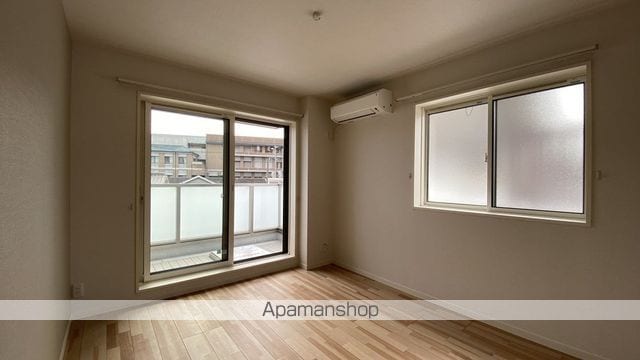 シャーメゾン鹿田本町の内装写真