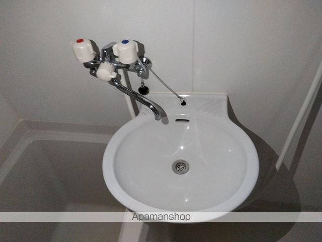 レオパレスデュ エヴァンジイルの内装写真