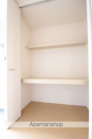 メゾンオリエンタル富士見の内装写真