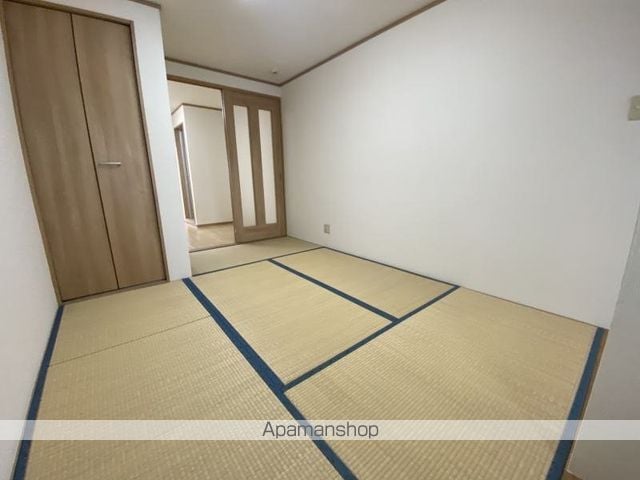 湯里田中コーポの内装写真