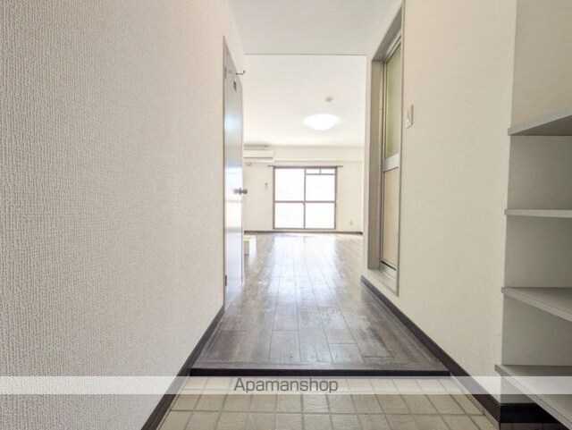 グランシェル三番町[1R/22.8m2]の玄関