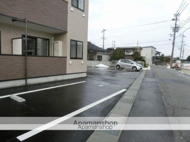 パークプレイス中川原の外観写真