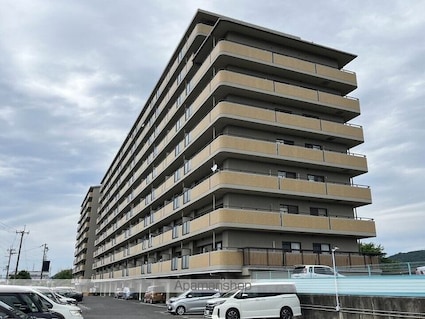 ルモン甲西中央[3LDK/63.64m2]の外観2