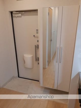 ココ　アムール[1K/28.7m2]の玄関