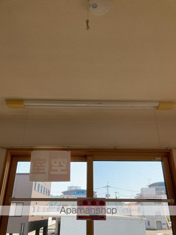 リファルジェント泉 C棟の内装写真