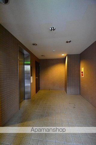 アルモシティーハイツの玄関写真