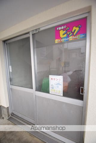 ツインクル春光Bの玄関写真