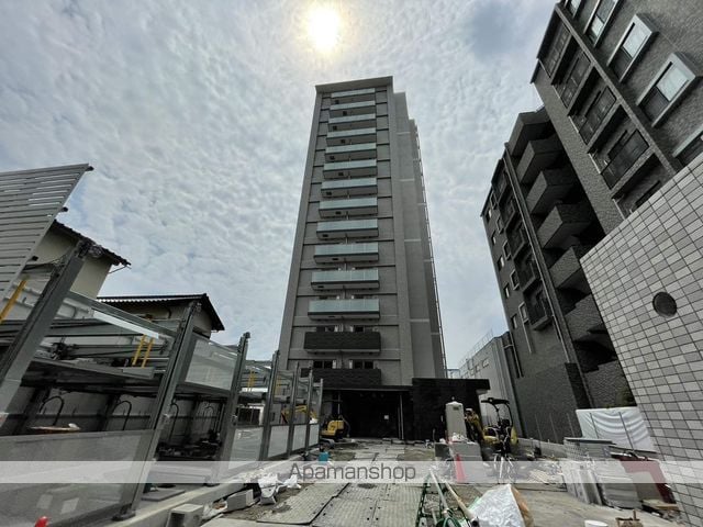 エスリード江坂セントラムの外観写真