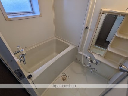 ヴィラ関が丘[2LDK/51.28m2]のバス