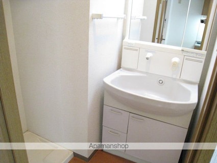 ホワイトキューブ[2DK/41.54m2]の洗面所