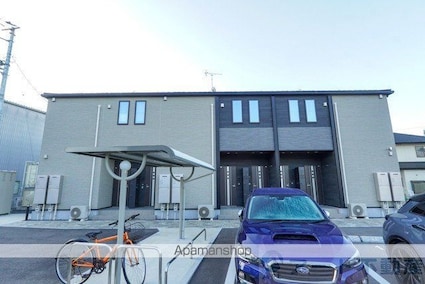 シャルマンⅤ[2LDK/58.6m2]の外観1