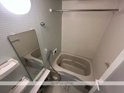 ｆ９９　南草津Ⅱ[1K/26.15m2]のバス