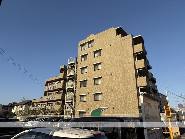 クリスタルライトハウスの外観写真