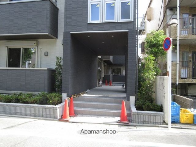 アンジュール高島平Iの玄関写真